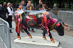 Vache - Avenue Montaigne 